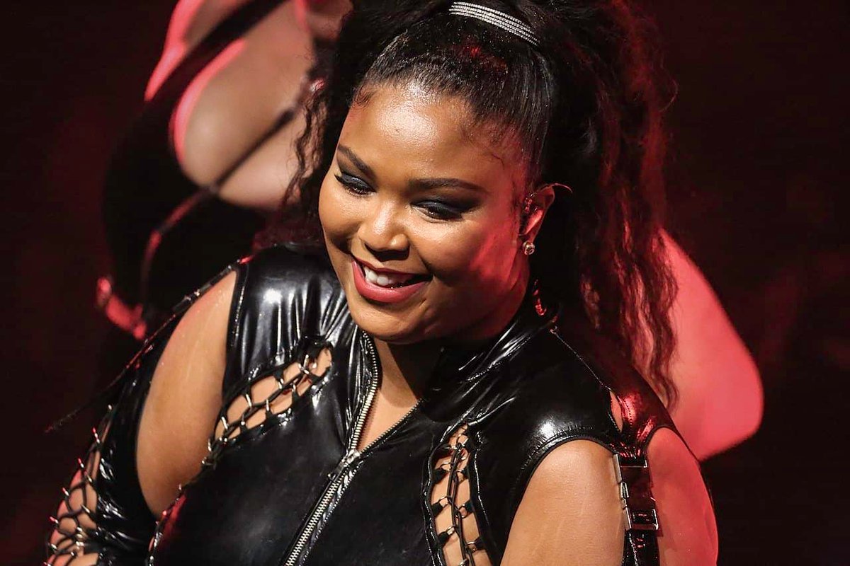 Lizzo Net Worth: How Much is American Rapper Worth?