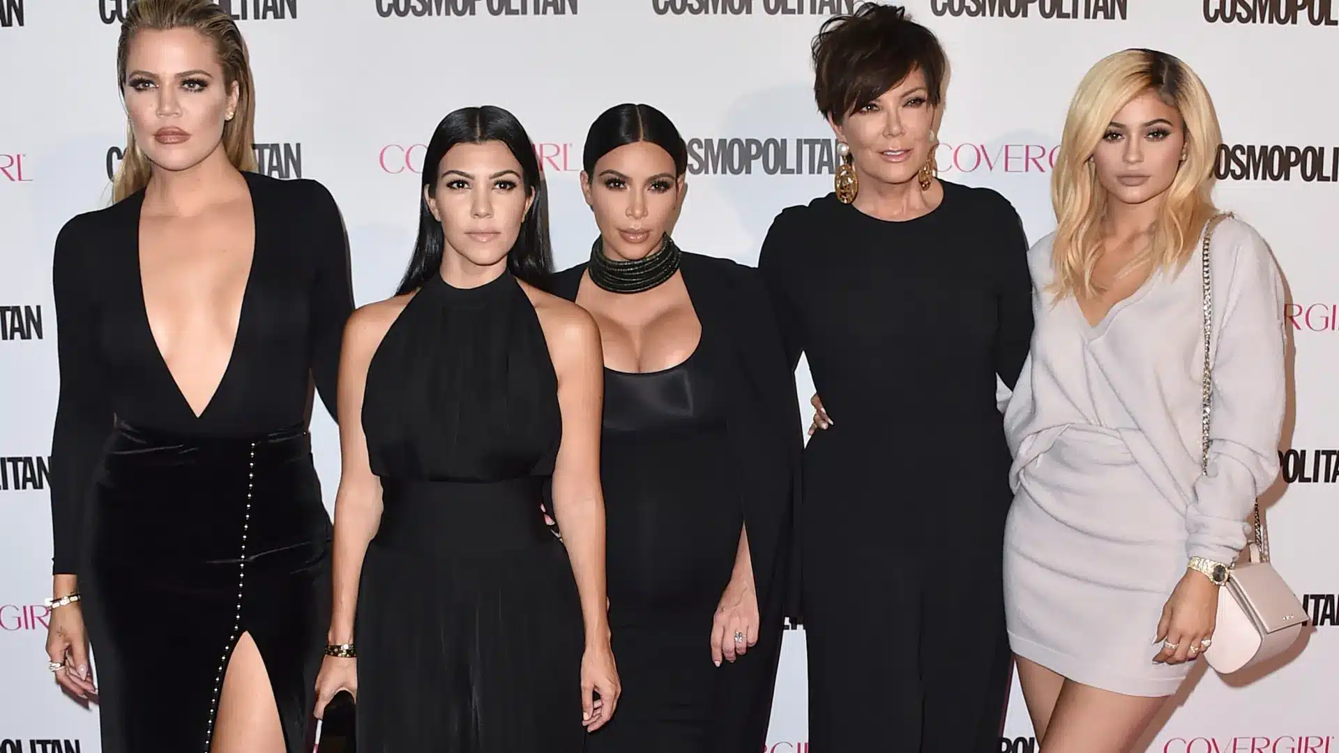 Release Date Revealed: Here's When To Keep Up With “The Kardashians”